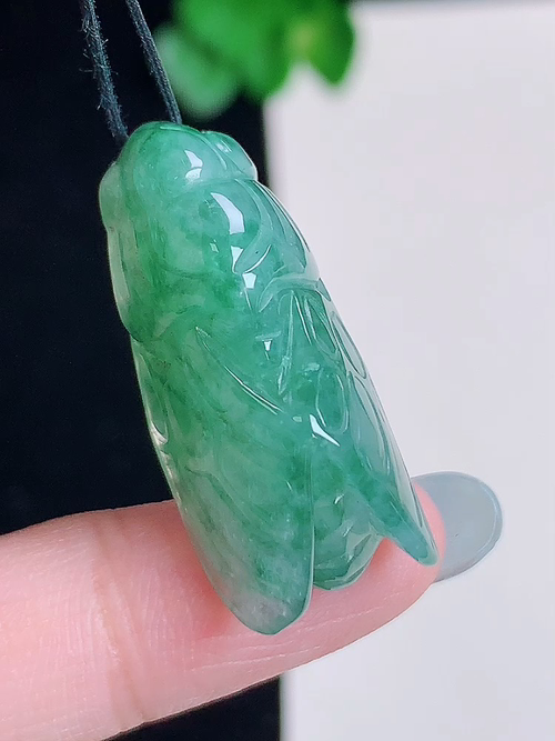 ，飘花一鸣惊人，无裂，尺寸27.8/12.6/11.6，№:y20luo