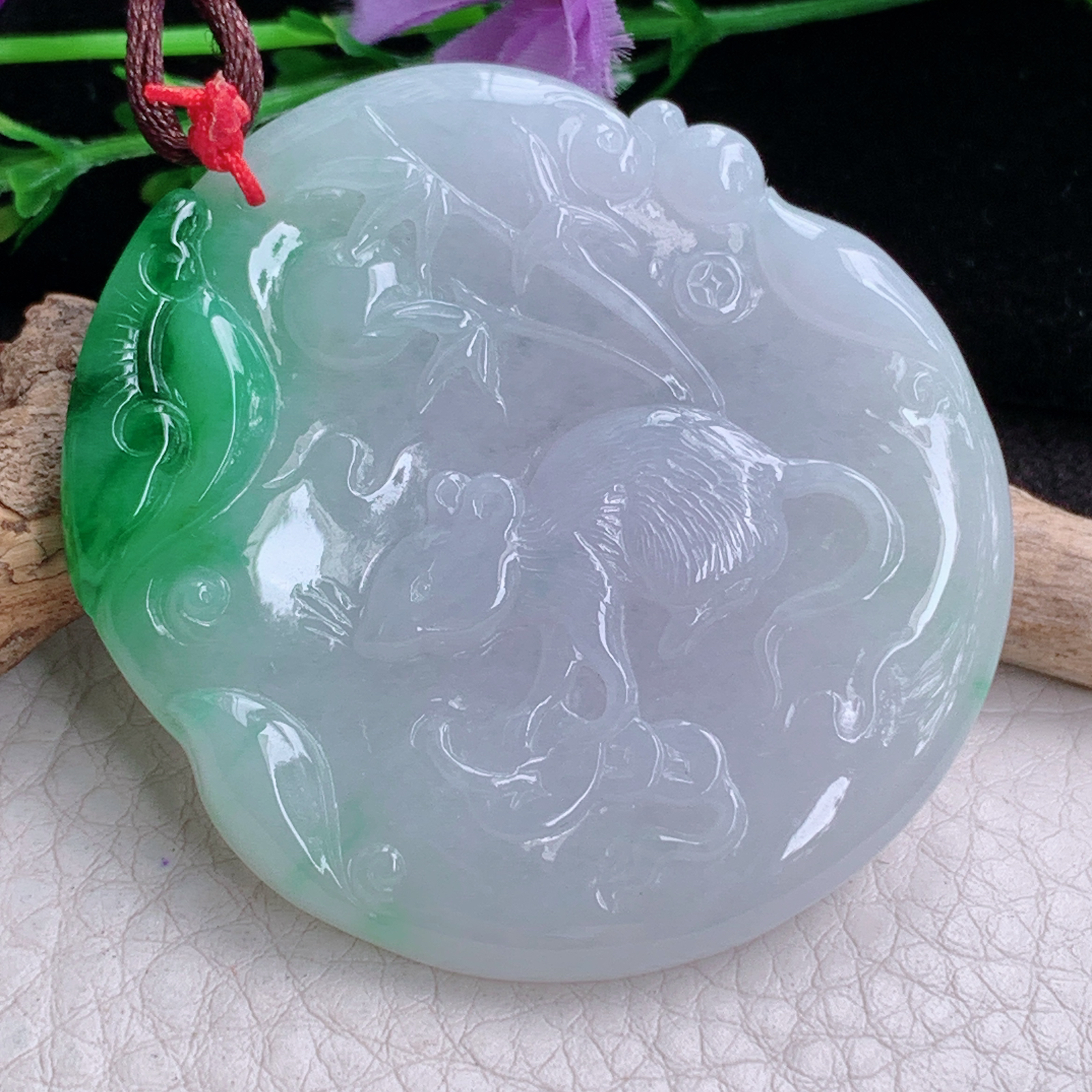 bg实拍52*48*5.3缅甸翡翠a货精雕鼠到运到 生肖鼠玉吊坠 玉挂件