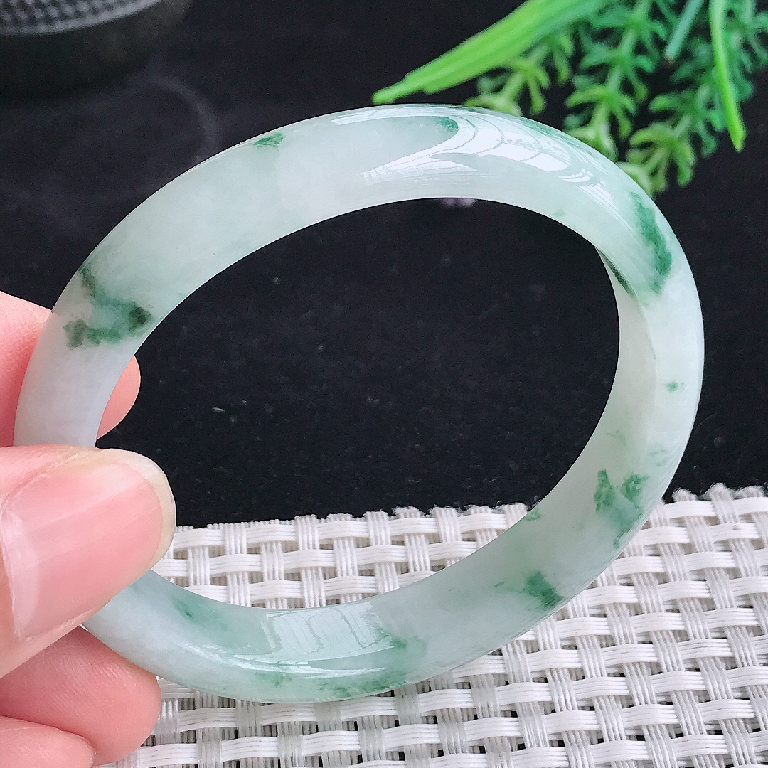 实拍A货翡翠55/48.8/11.3/7.2老坑冰润飘花贵妃手镯宽边玉镯平安镯