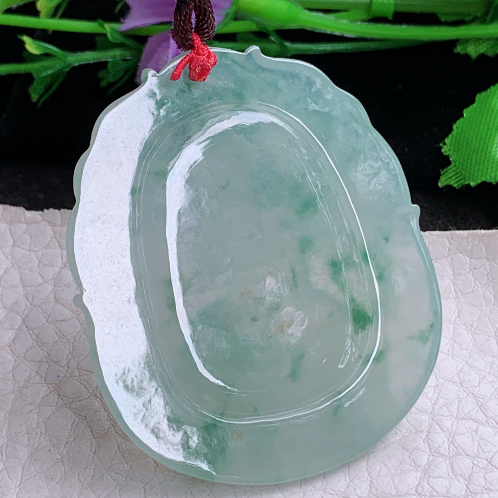 bg实拍52*43.8*5.5缅甸翡翠a货精雕冰飘花普贤菩萨玉吊坠 玉挂件