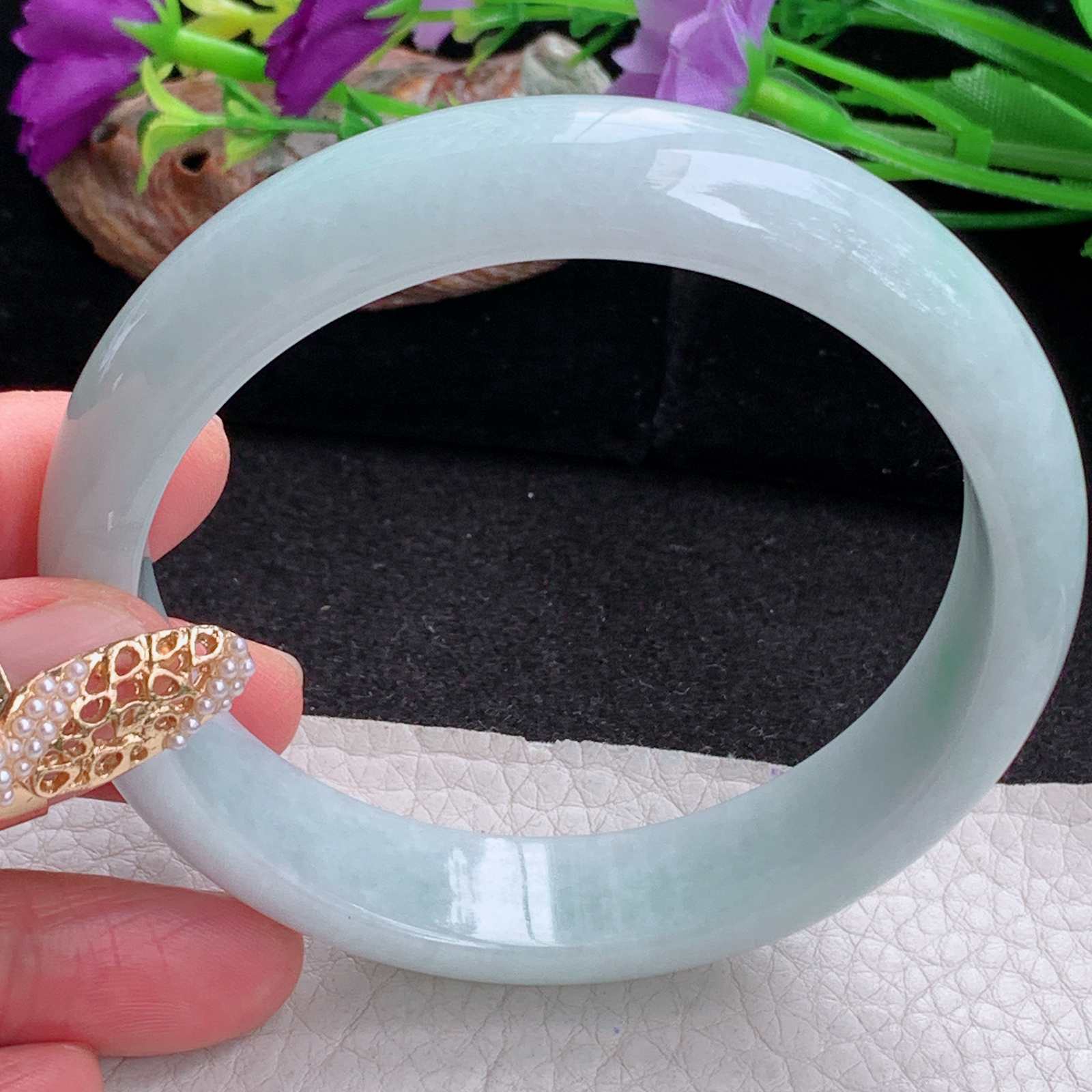 js大圈口63.5*14.8*8平安镯 天然缅甸翡翠a货手镯浅绿大气正圈玉镯子