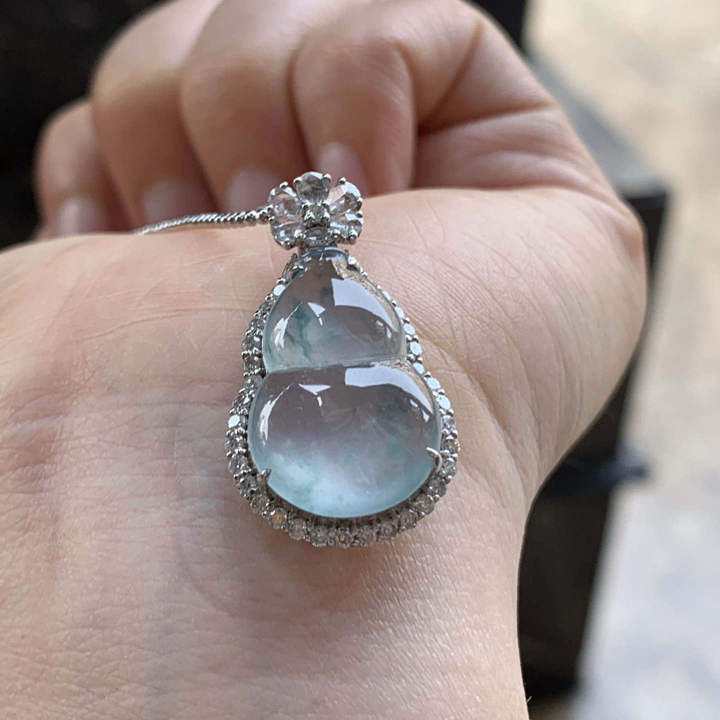 金钻镶嵌冰蓝花葫芦^_^透亮