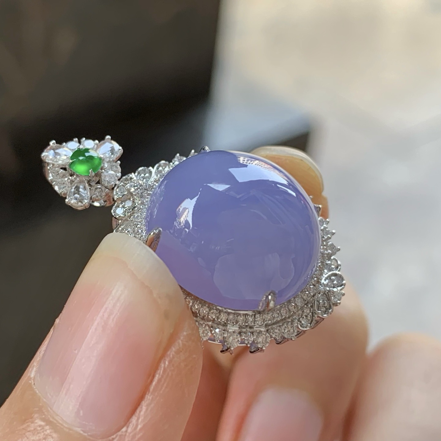 金钻镶嵌紫罗兰吊坠^_^鲜艳 均匀