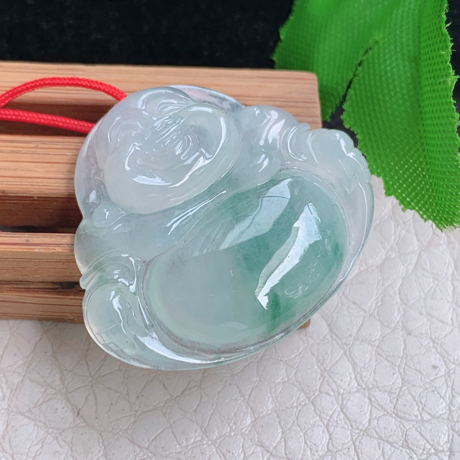 zen实拍26.8*30.3*5缅甸翡翠冰透飘花佛公吊坠弥勒佛玉坠