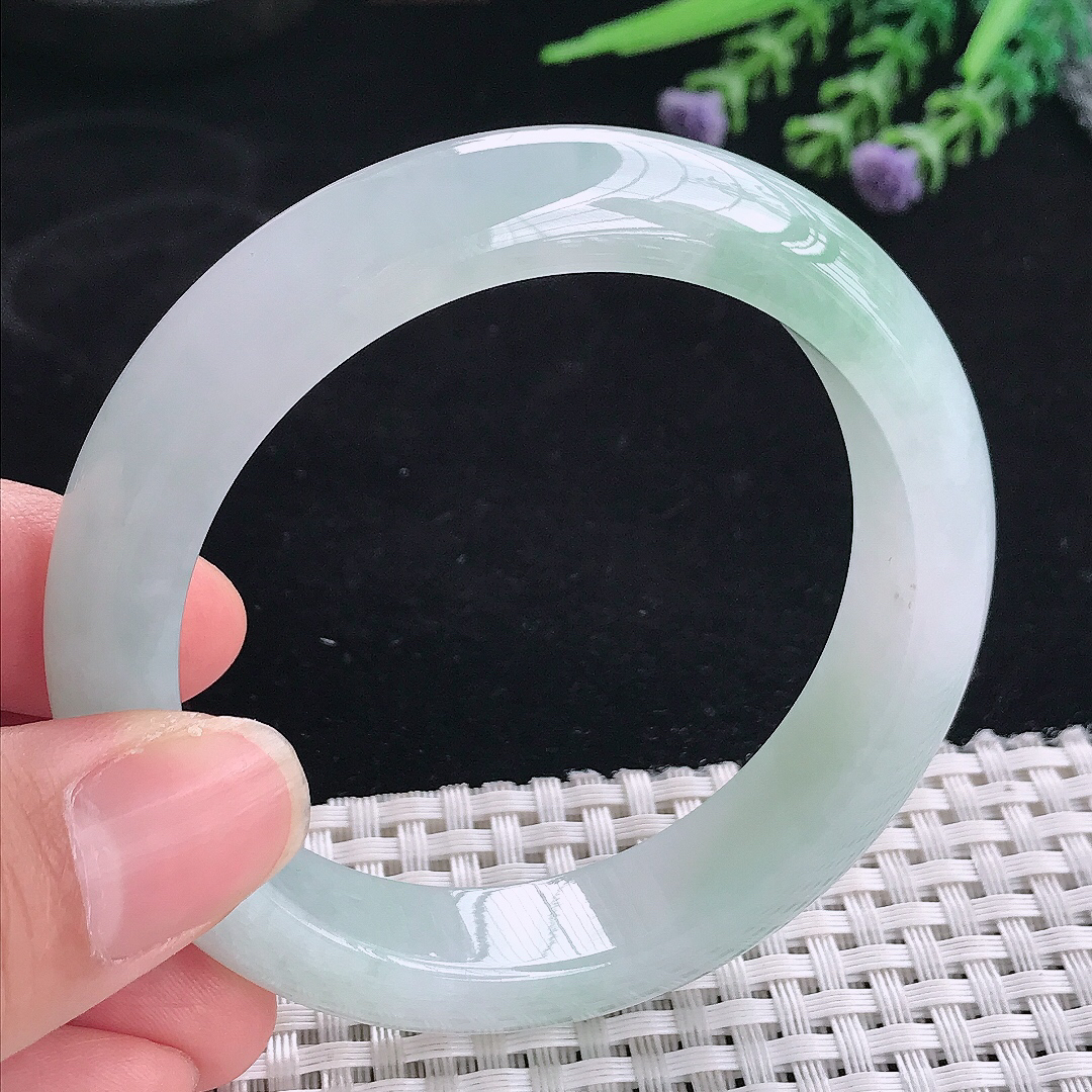 实拍A货翡翠55.5/13/8.8老坑冰润起胶飘花手镯宽边玉镯平安镯