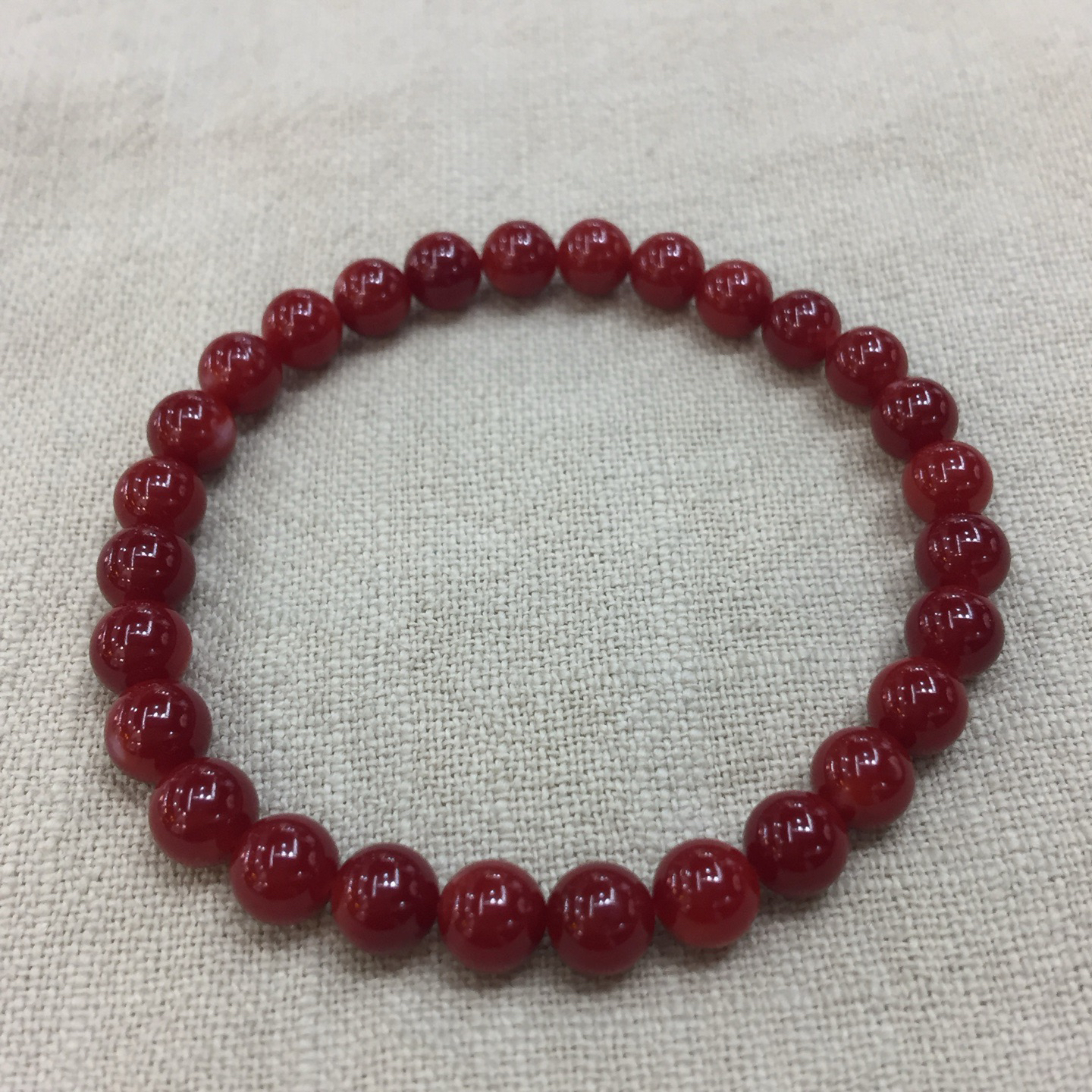 【日本阿卡赤血牛血红珊瑚6.8mm圆珠弹力单圈手串】天然无添加无优化，日本产地，阿卡材料、难得高瓷度