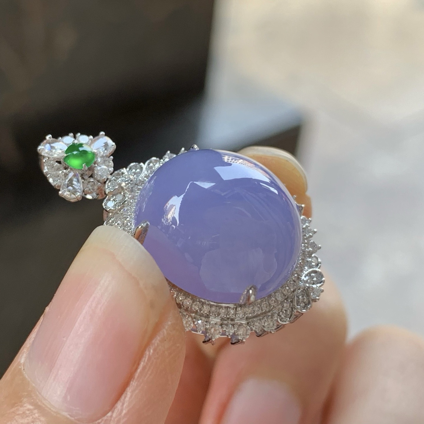 金钻镶嵌紫罗兰吊坠^_^鲜艳 均匀