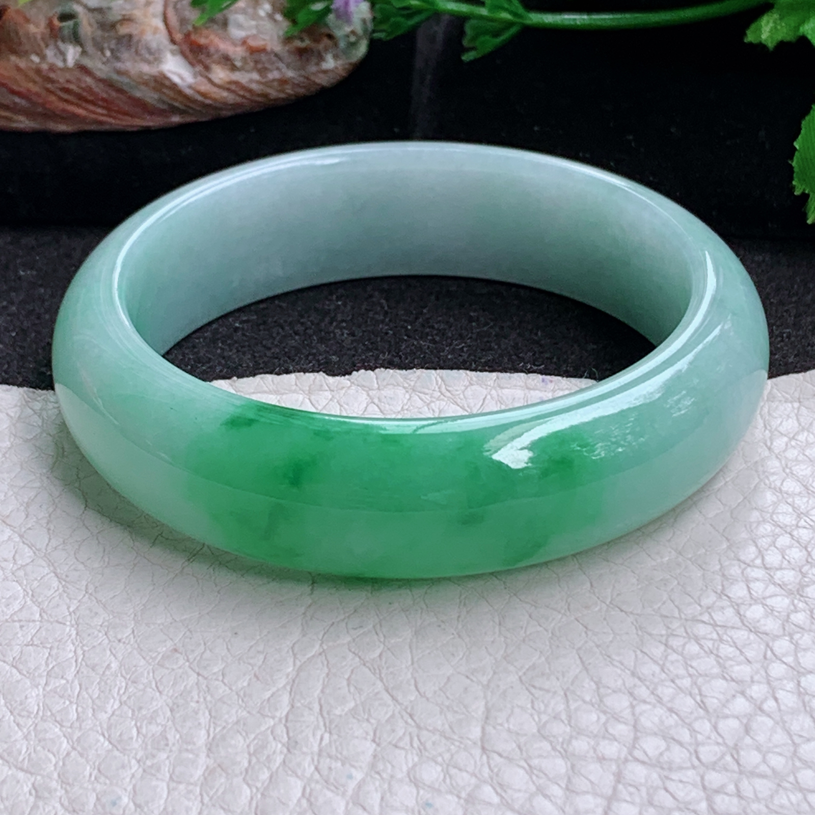 js实拍55.5*15.8*7.6轮胎镯 天然缅甸翡翠a货手镯女款辣绿正圈玉镯子