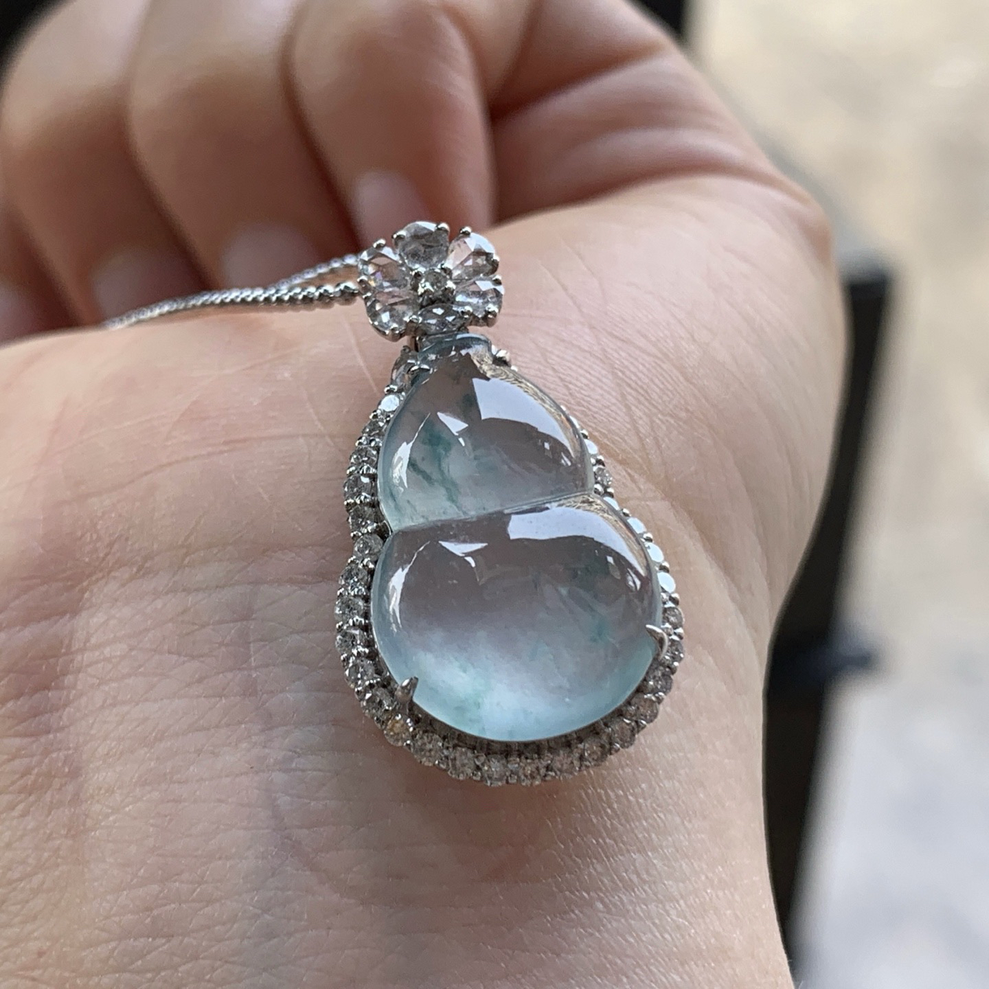 金钻镶嵌冰蓝花葫芦^_^透亮