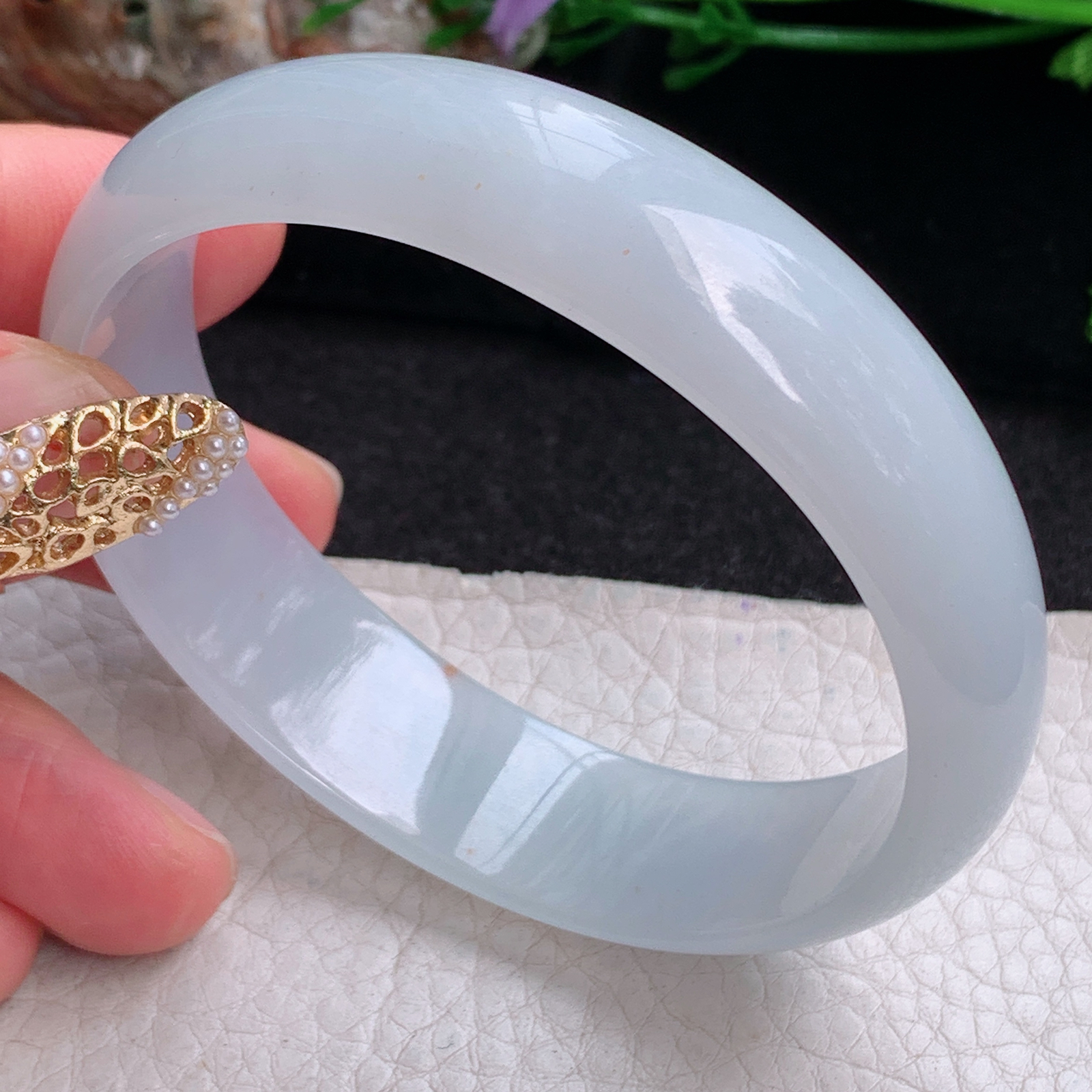 jm实拍57*53*15.7*7轮胎招财贵妃镯 天然缅甸翡翠a货冰洒金蛋形玉镯