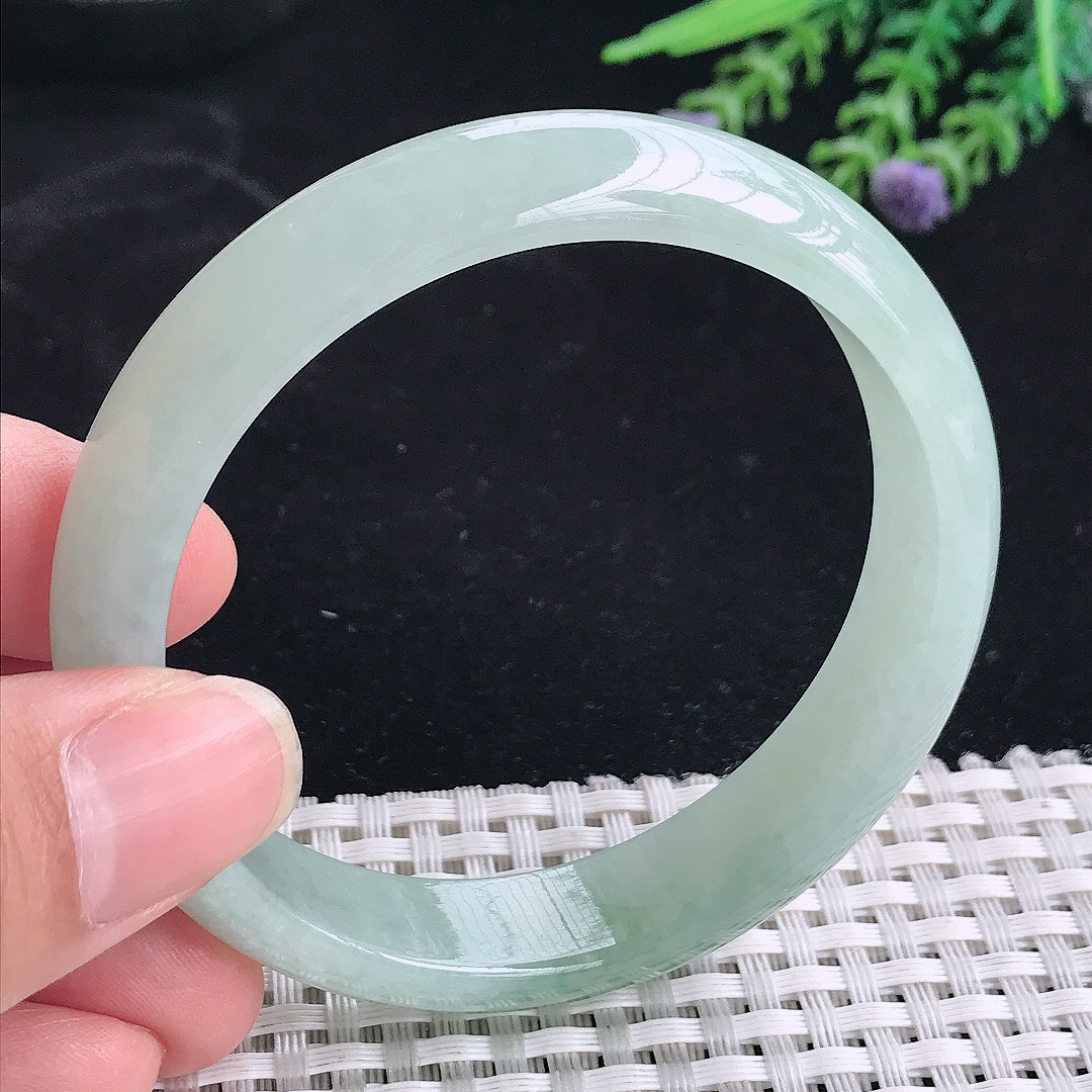 实拍A货翡翠56.8/13.2/7.2老坑冰润起胶冰晴绿手镯宽边玉镯平安镯