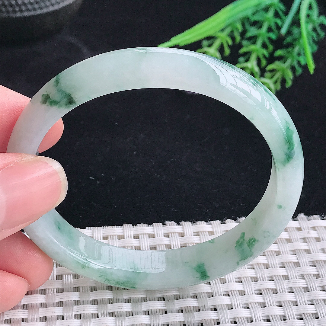 实拍A货翡翠55/48.8/11.3/7.2老坑冰润飘花贵妃手镯宽边玉镯平安镯