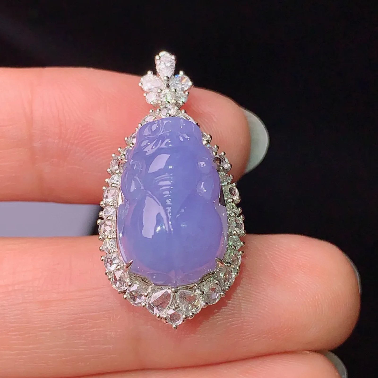 18k金钻镶嵌紫罗兰貔貅戒指 玉质细腻 色泽艳丽  圈口14 整体尺寸29.5*14.6*14.5