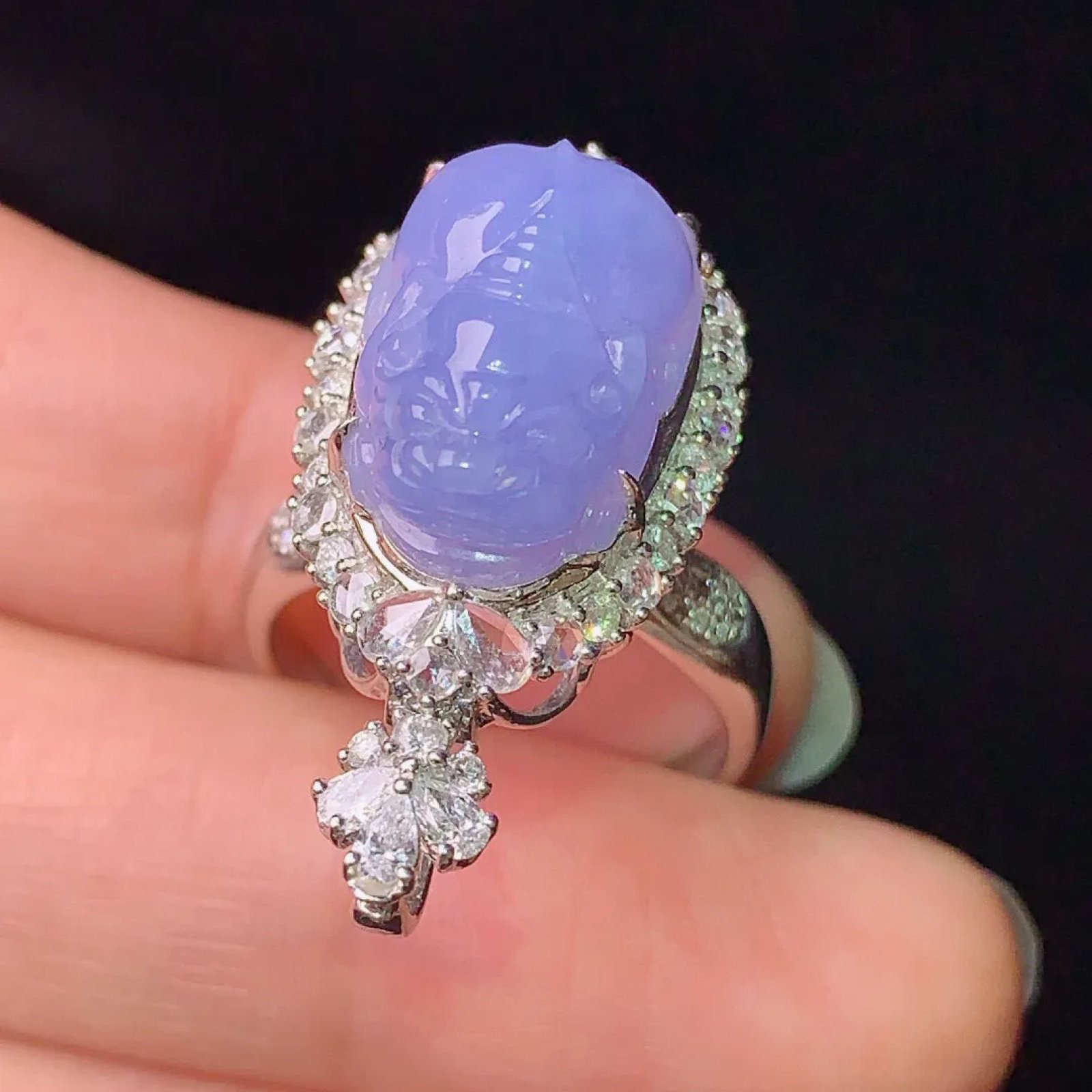 18k金钻镶嵌紫罗兰貔貅戒指 玉质细腻 色泽艳丽  圈口14 整体尺寸29.5*14.6*14.5