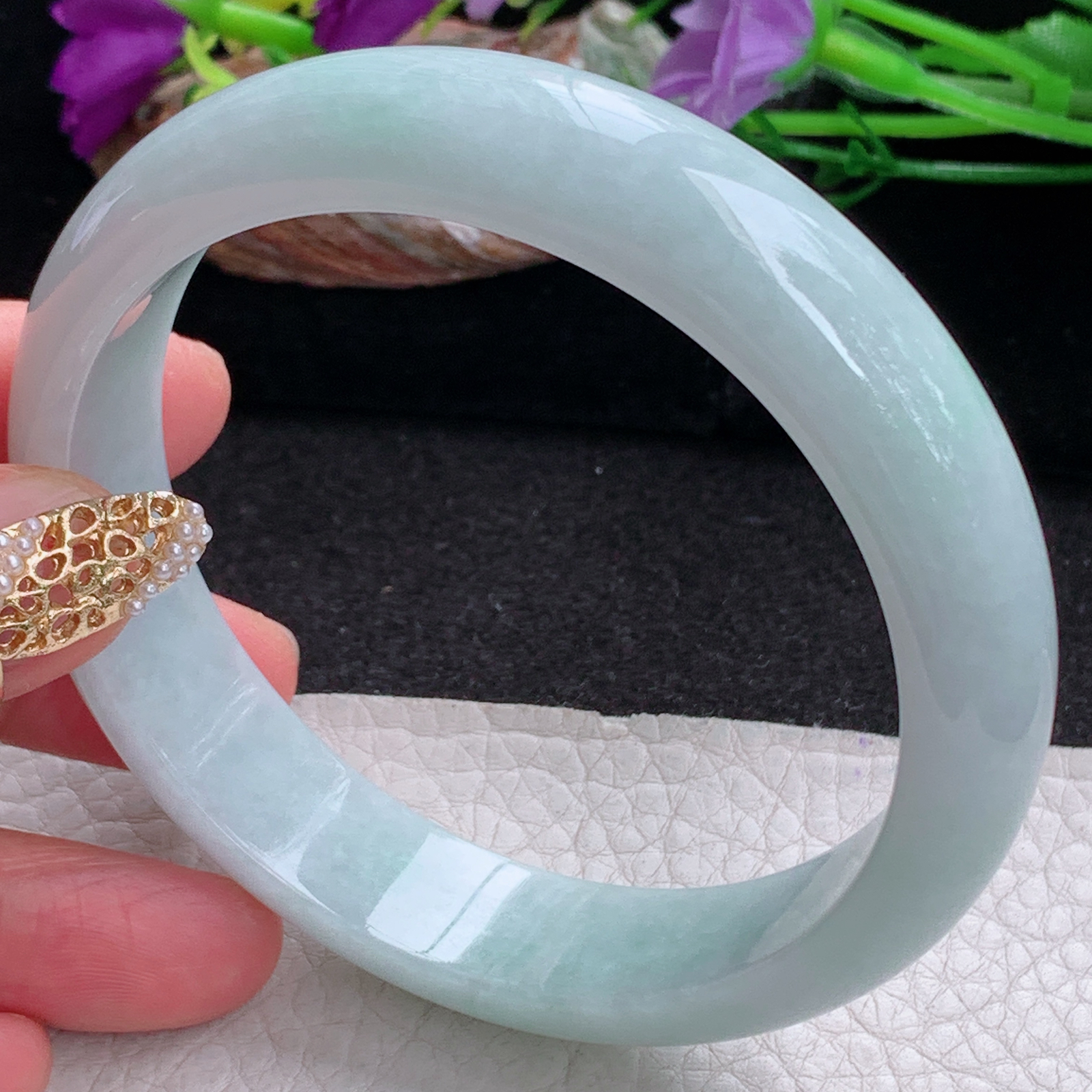 js大圈口63.5*14.8*8平安镯 天然缅甸翡翠a货手镯浅绿大气正圈玉镯子