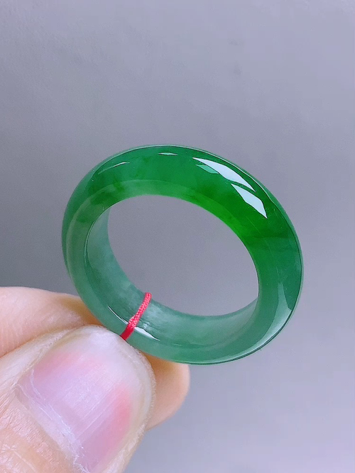 指环，无裂，尺寸18.3/6.0/3.8编号af20