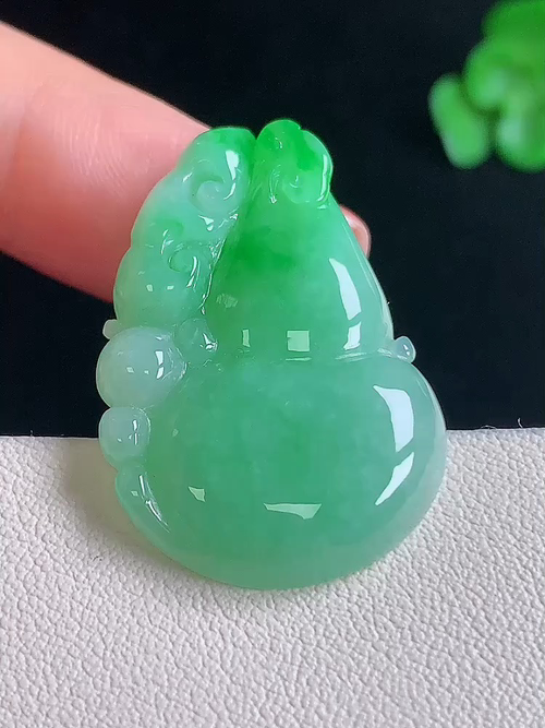  飘绿葫芦，无裂，尺寸31.6/21/4.9，№;y20xj   18