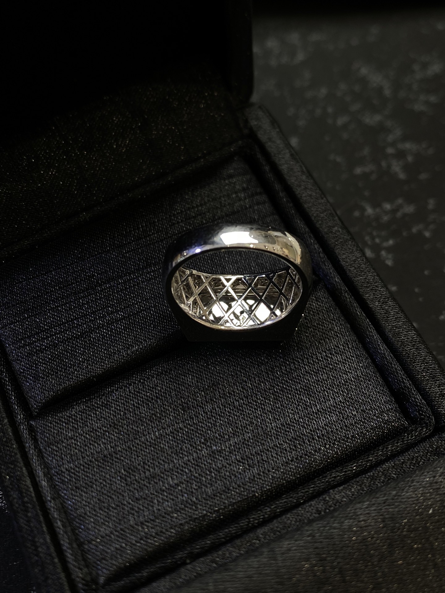 冰阳绿方形戒指·金 裸·16-8.8-3mm