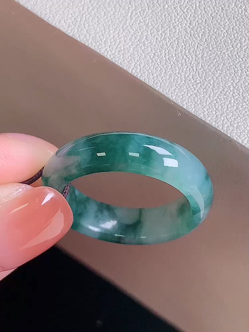  ，冰飘花指环，无裂，尺寸17.5/5.8/3.3 16号，№;y20016