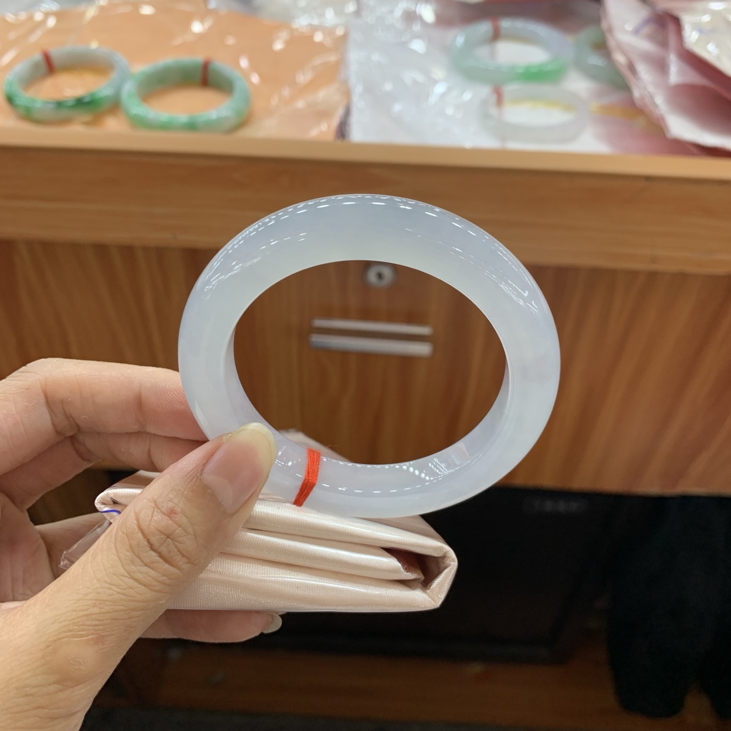 042124JM冰底色正圈翡翠手镯56.5-10.6-10.3