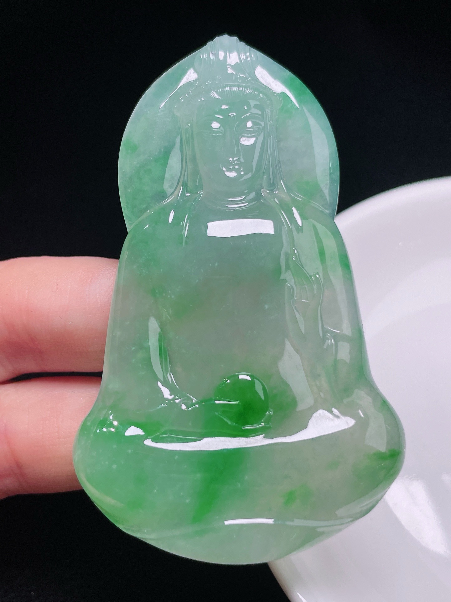 ️ 冰种飘花素衣观音 通透无比 花色灵动，68.7/43/7.3