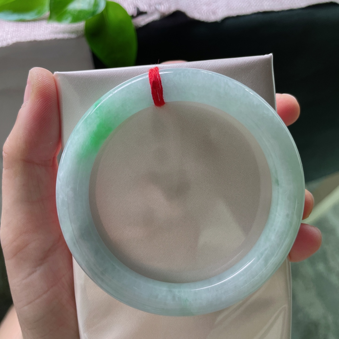 59.7/9.8，绿底圆条，一抹翠色鲜活灵动，种老，佩戴优雅永不过时，皮纹，ss50618a