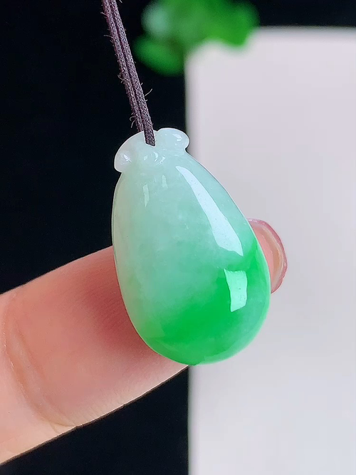 飘绿福瓜，无裂，尺寸19.6/11.9/6，№:y203866