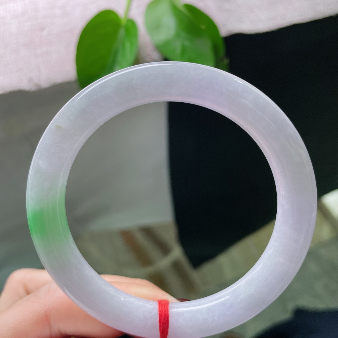 57.2/9.8，春彩圆条，一抹翠色俏丽多姿，佩戴温柔又贵气，皮纹，ss50747a