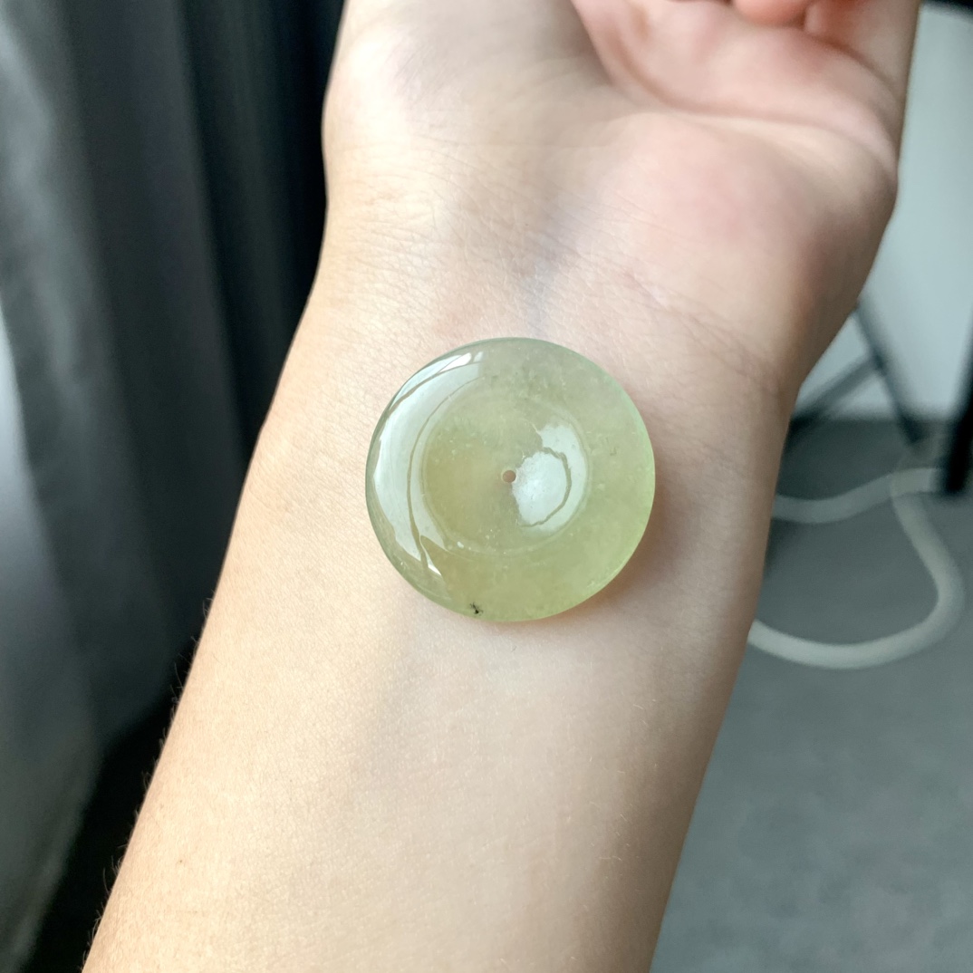 冰种黄翡平安扣，亮丽优美，细腻飘花，尺寸24.7-3.8，D8298BFC