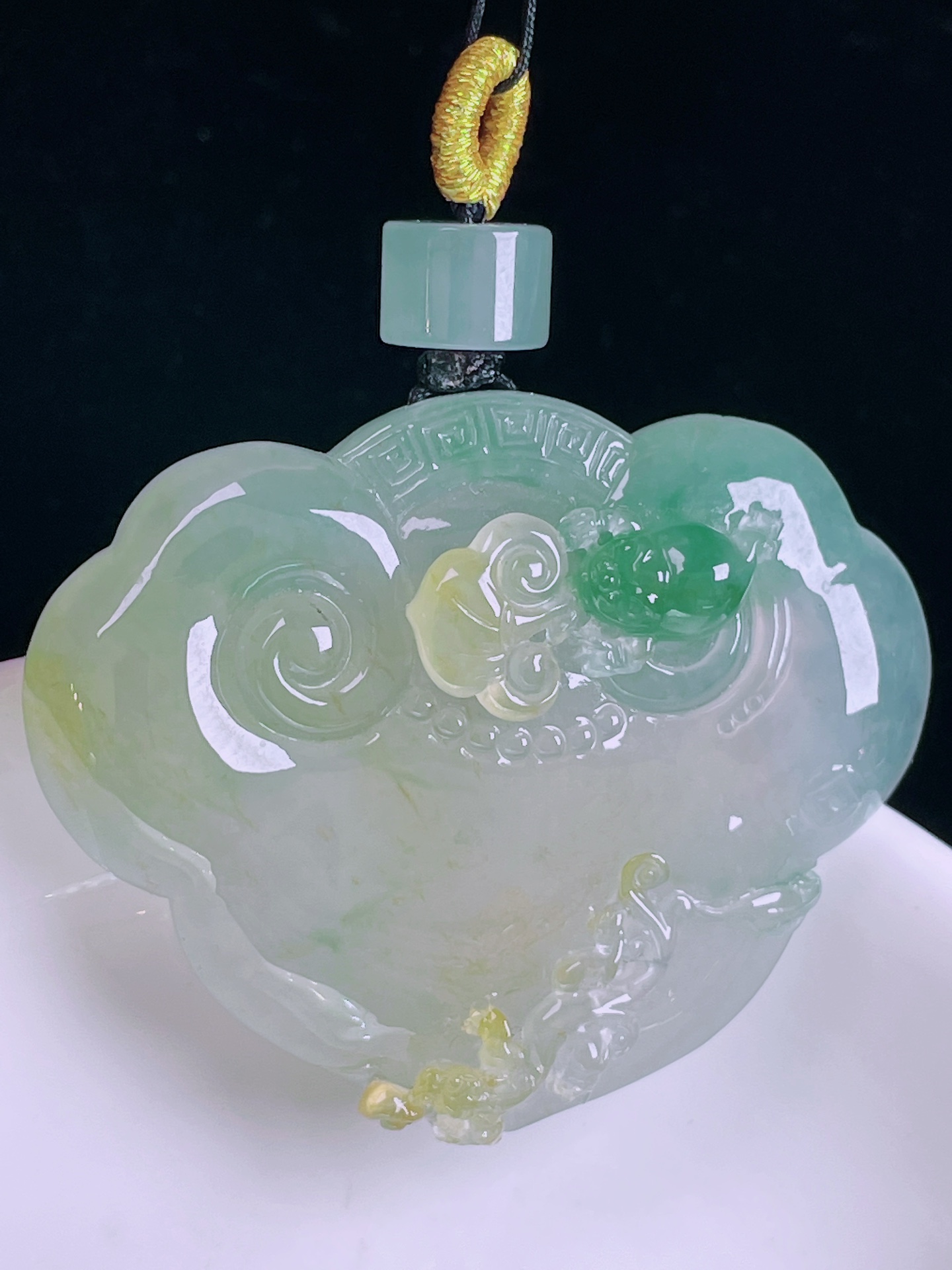 ️冰黄如意，老种起光，细底通透，尺寸：37/45.3/11.7mm0422