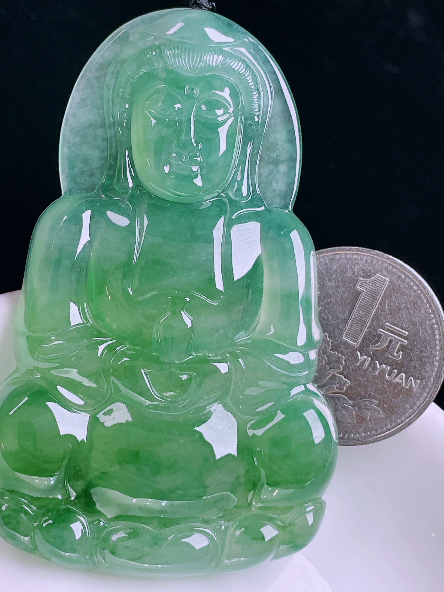️冰绿观音，老种起光，细底通透，尺寸：68.5/43.3/6.4mm0422