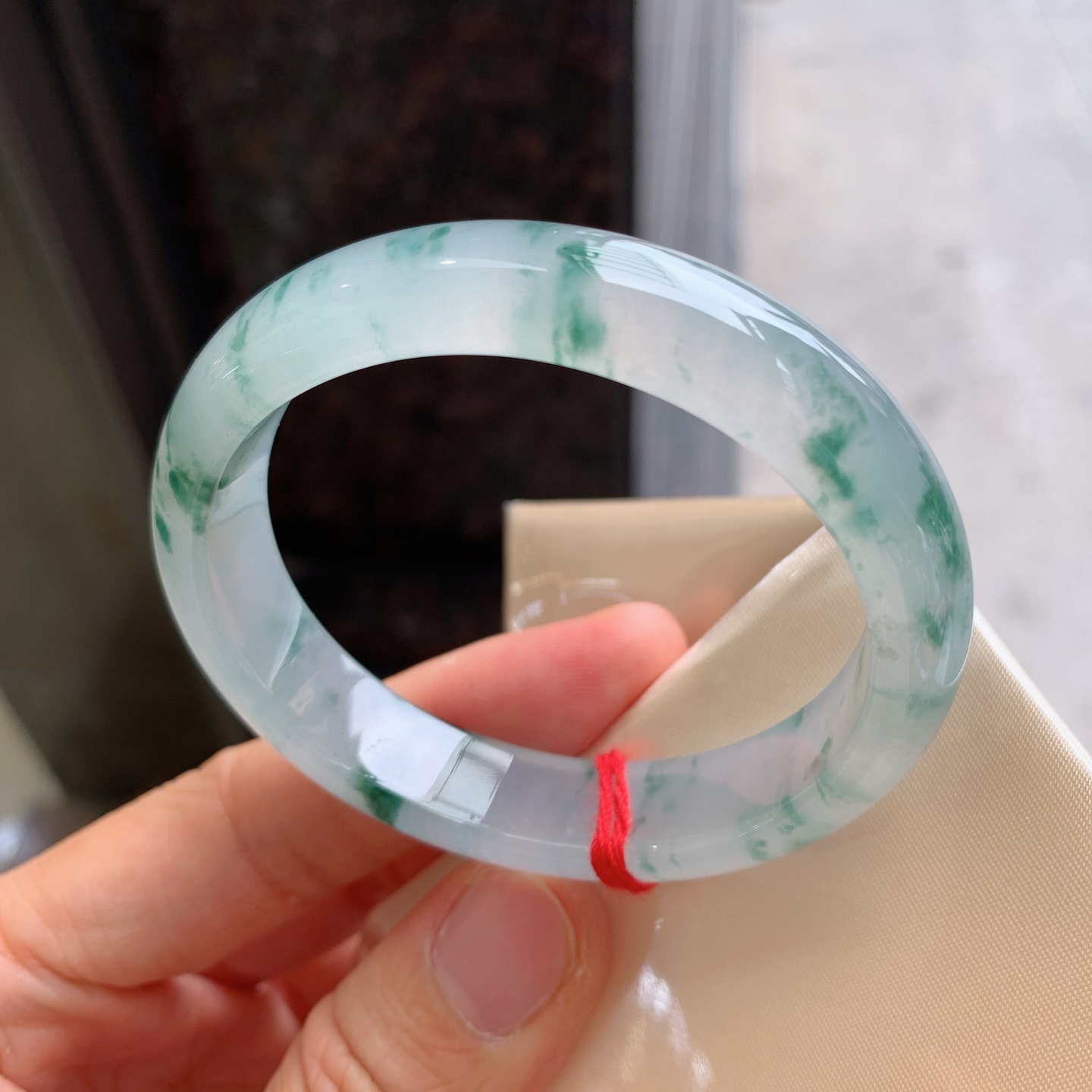 贵妃冰飘花 无裂 尺寸：54.5/48/12.6/7.3  花色漂亮