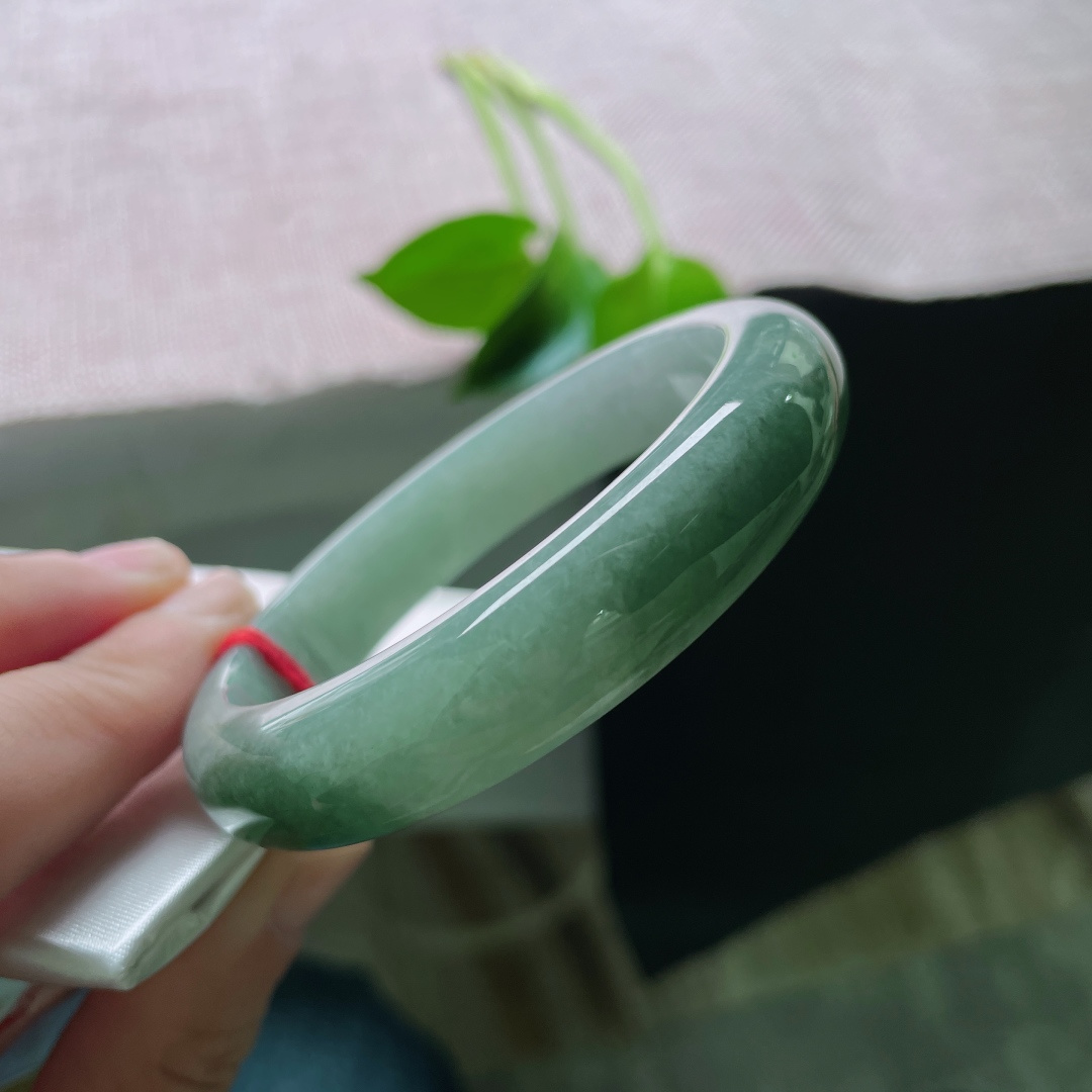 55.3/12.5/7.7，油青正圈，水头好，种老，佩戴沉稳，有内涵，无裂，ss50276a