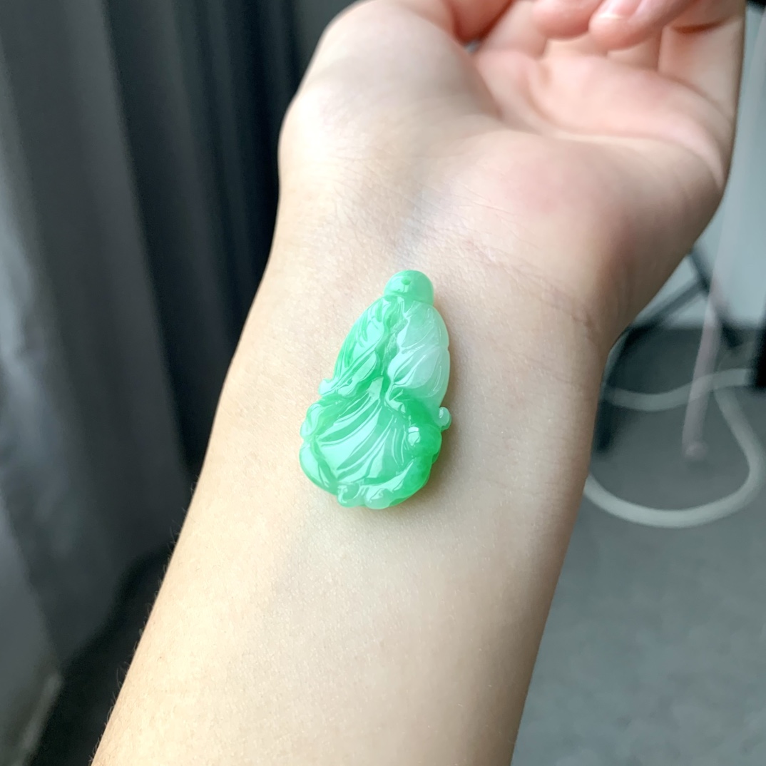 冰胶绿白菜，冰胶饱满，色泽细腻，尺寸30-16.5-5，【O0249BEJ】