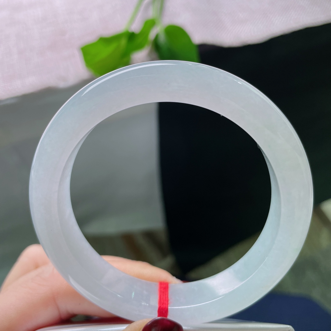 56.4/12.1/8.8，冰晴底正圈，明亮动人，是光穿过无云的蓝，是心抵达最澄澈的境。无裂，ss49478a