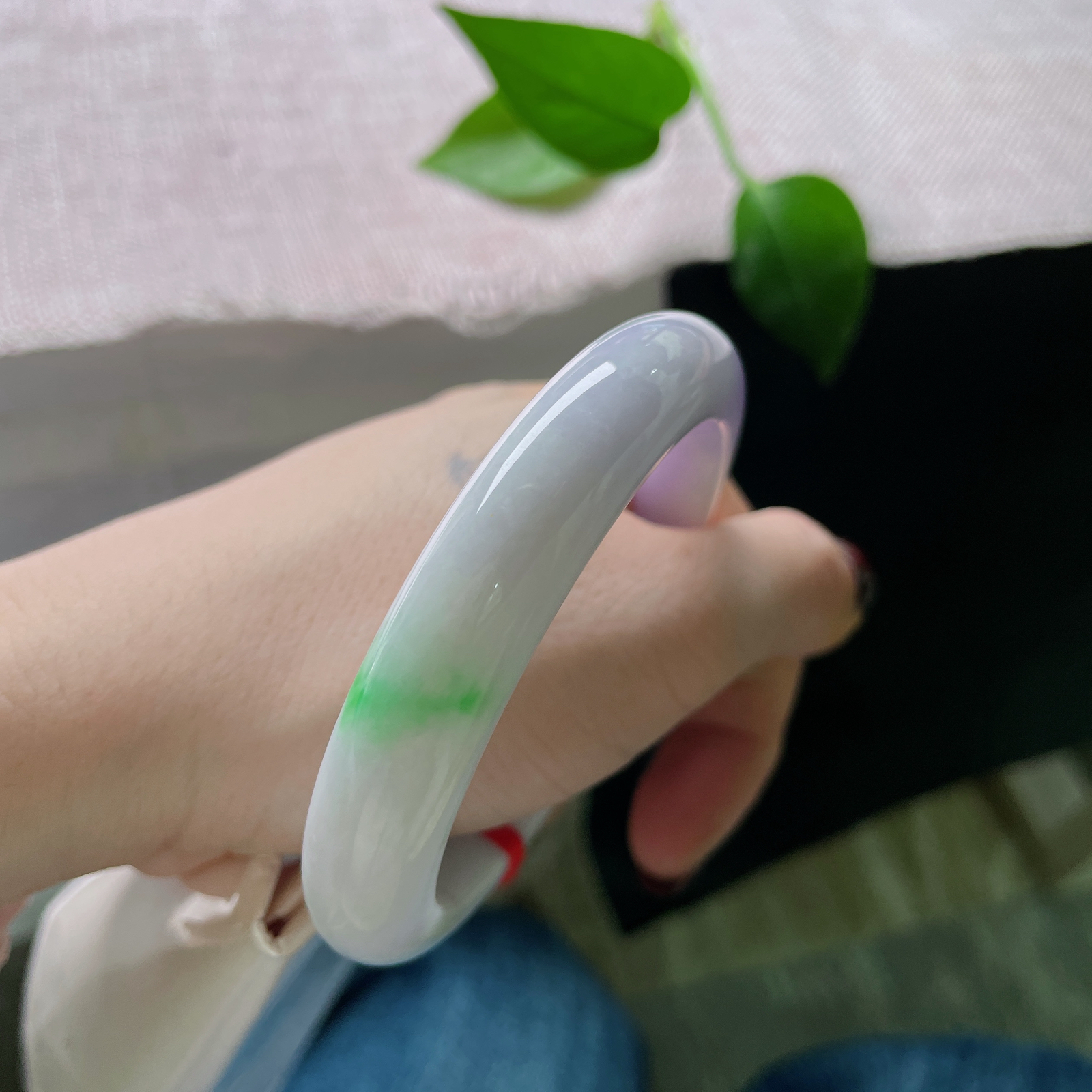 59.4/12.4/8.9，紫罗兰正圈，一抹翠色俏丽灵动，一方腕间，收尽天地祥瑞。棉线纹，ss51103a..