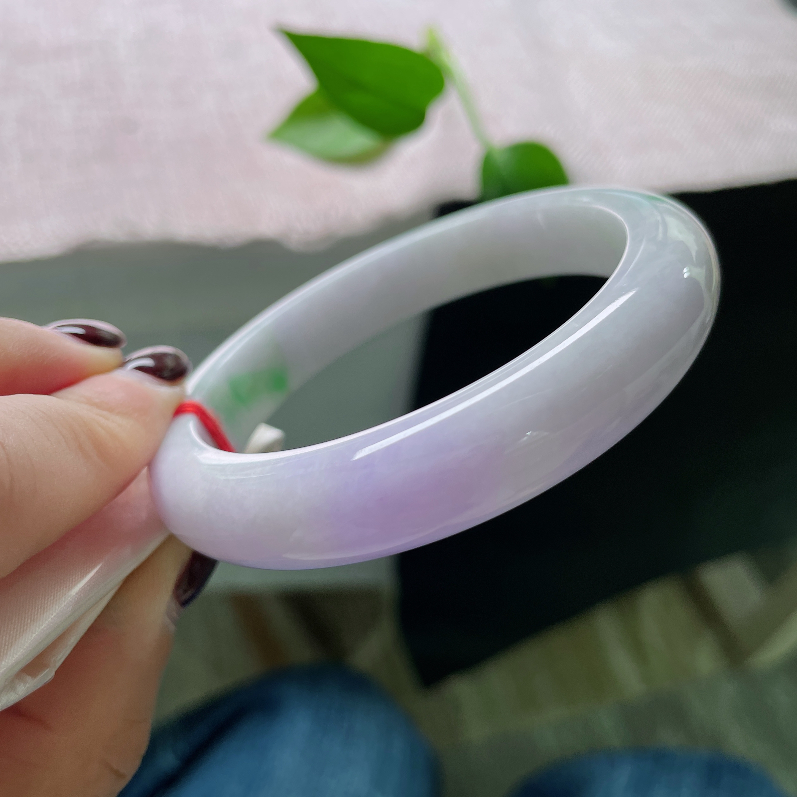 59.4/12.4/8.9，紫罗兰正圈，一抹翠色俏丽灵动，一方腕间，收尽天地祥瑞。棉线纹，ss51103a..