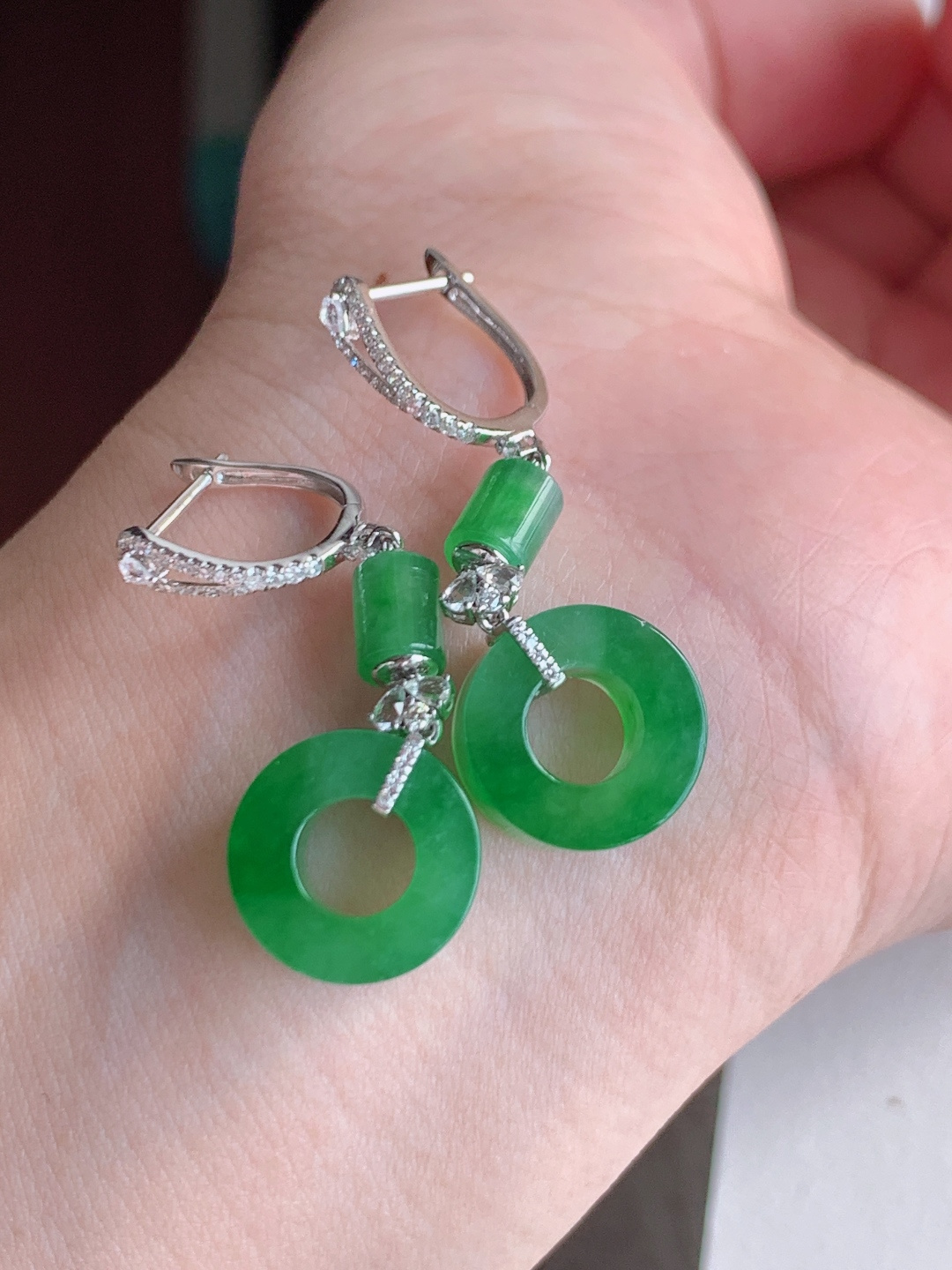 ️ 冰阳绿甜甜圈耳坠，无裂色阳，裸石13.-638.8，自然光拍摄