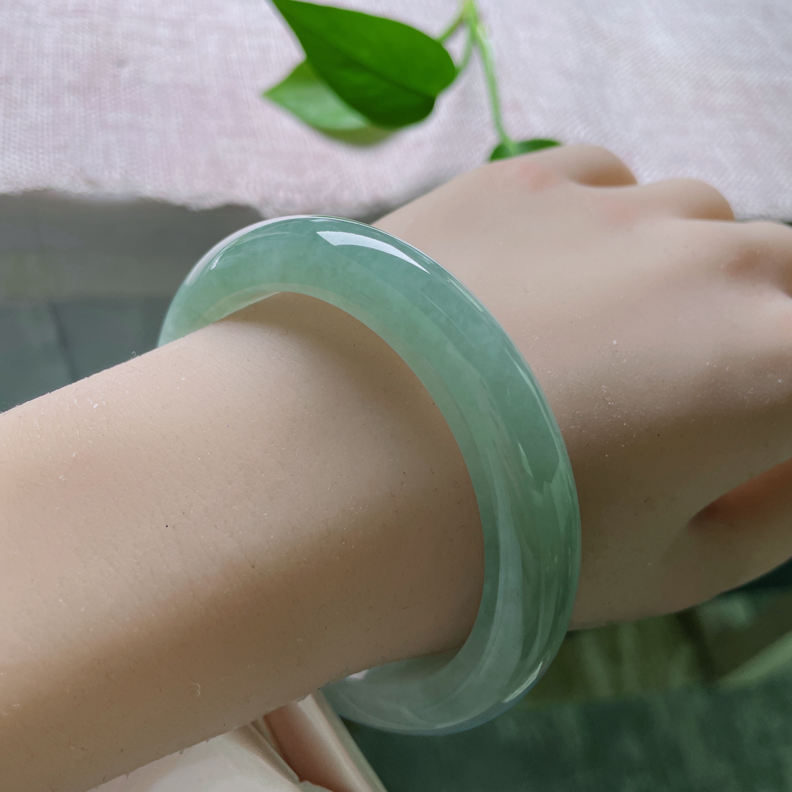 57.2/12.2/9.5油青正圈，温润，复古有质感，渐入佳境的感觉，ss51776a..