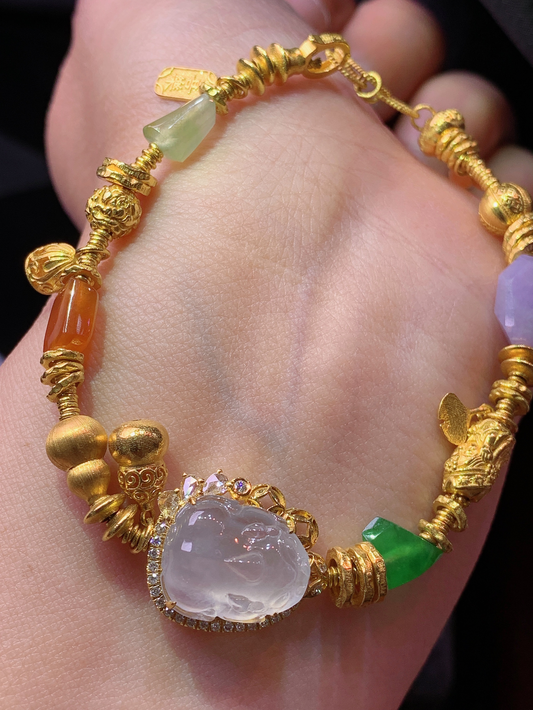 18k金钻镶嵌冰种貔貅手链 玉质细腻 色泽艳丽清新 水润亮眼 整体尺寸160*15*9.5m5