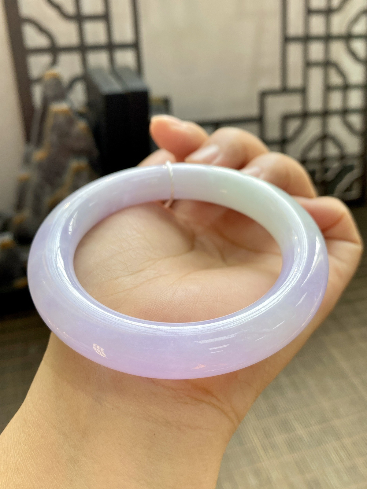 【春彩圆条手镯】
【尺寸】54.6-11-11