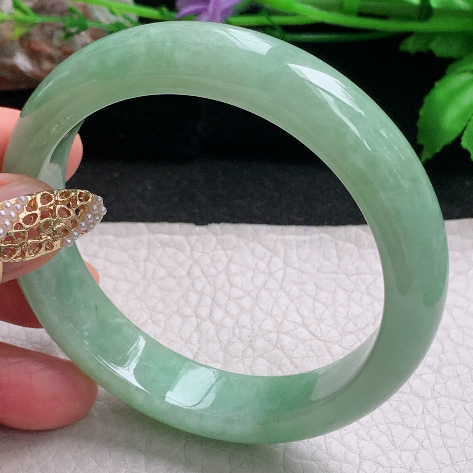 n实拍56.5*13.5*8.2平安镯 天然缅甸翡翠a货手镯水绿正圈玉镯子