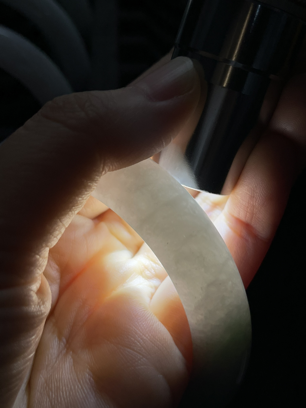 【白底青手镯】

【尺寸】57-9-12