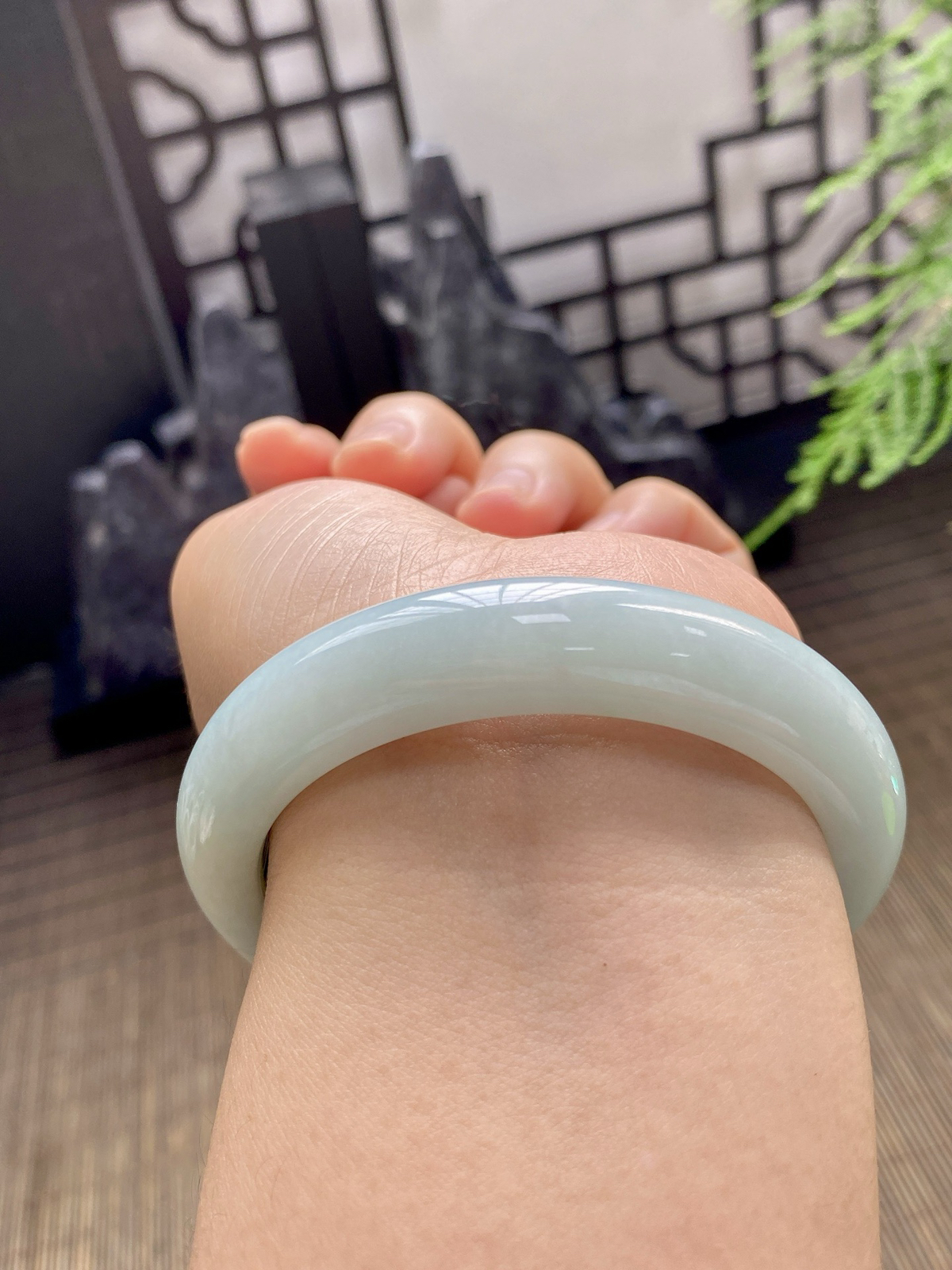 【蓝底手镯】

【尺寸】56.3-8-12