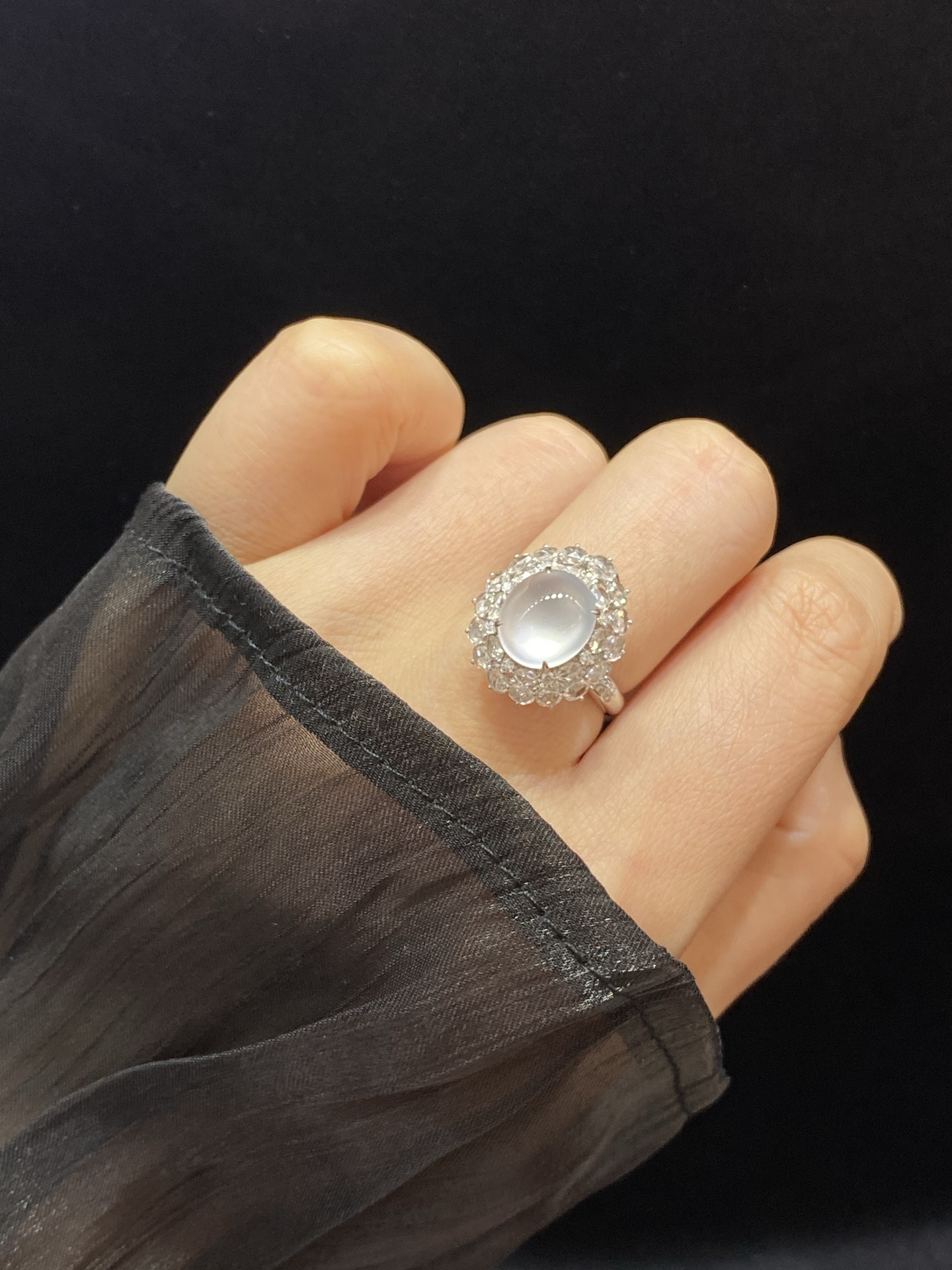 冰种 起光 茅台白 蛋面 吊坠 戒指 两用款18k金尺寸24.2/18-16-12.5（裸石10-8.8-4.3）