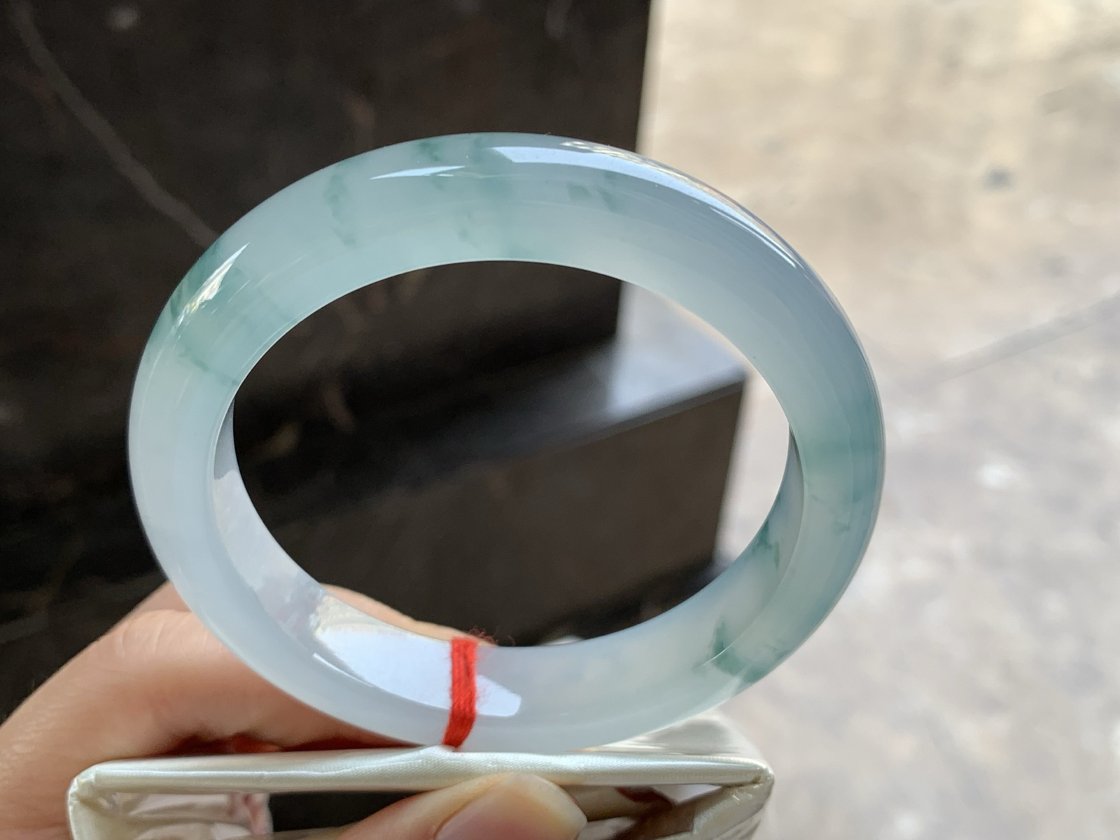 57.5-12.5-9

冰蓝花手镯^_^飘花灵韵