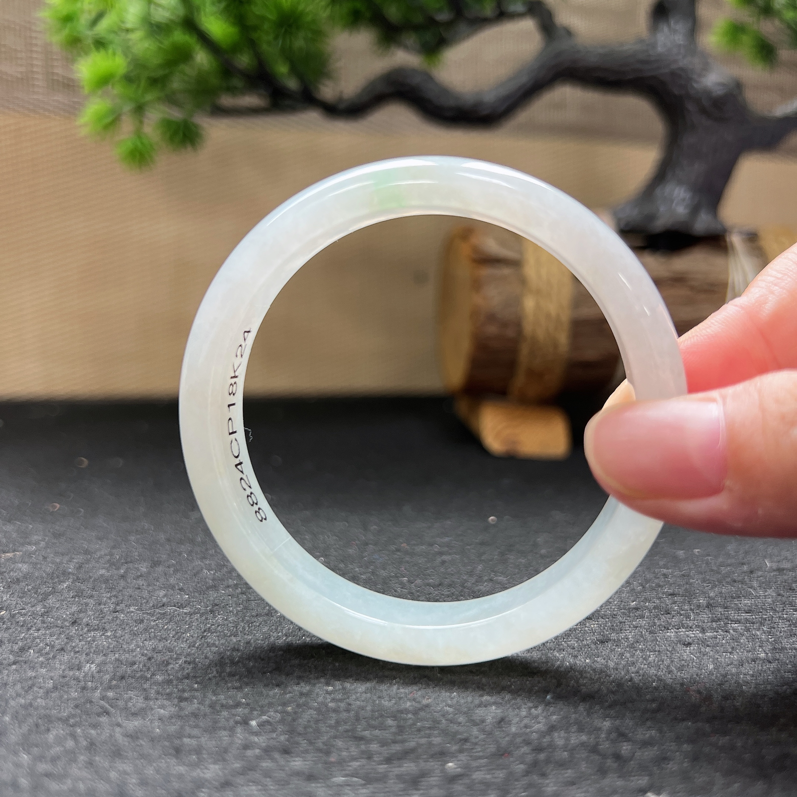 55圈口正圈白月光手镯