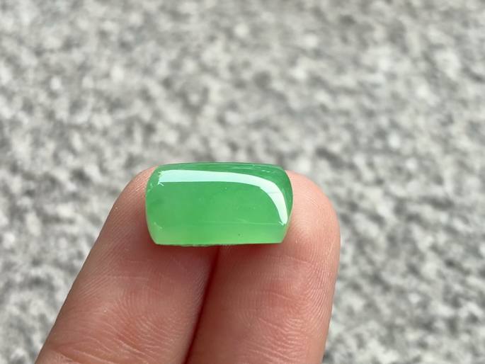 ️ 绿马鞍，尺寸13.8×7.3×4.6