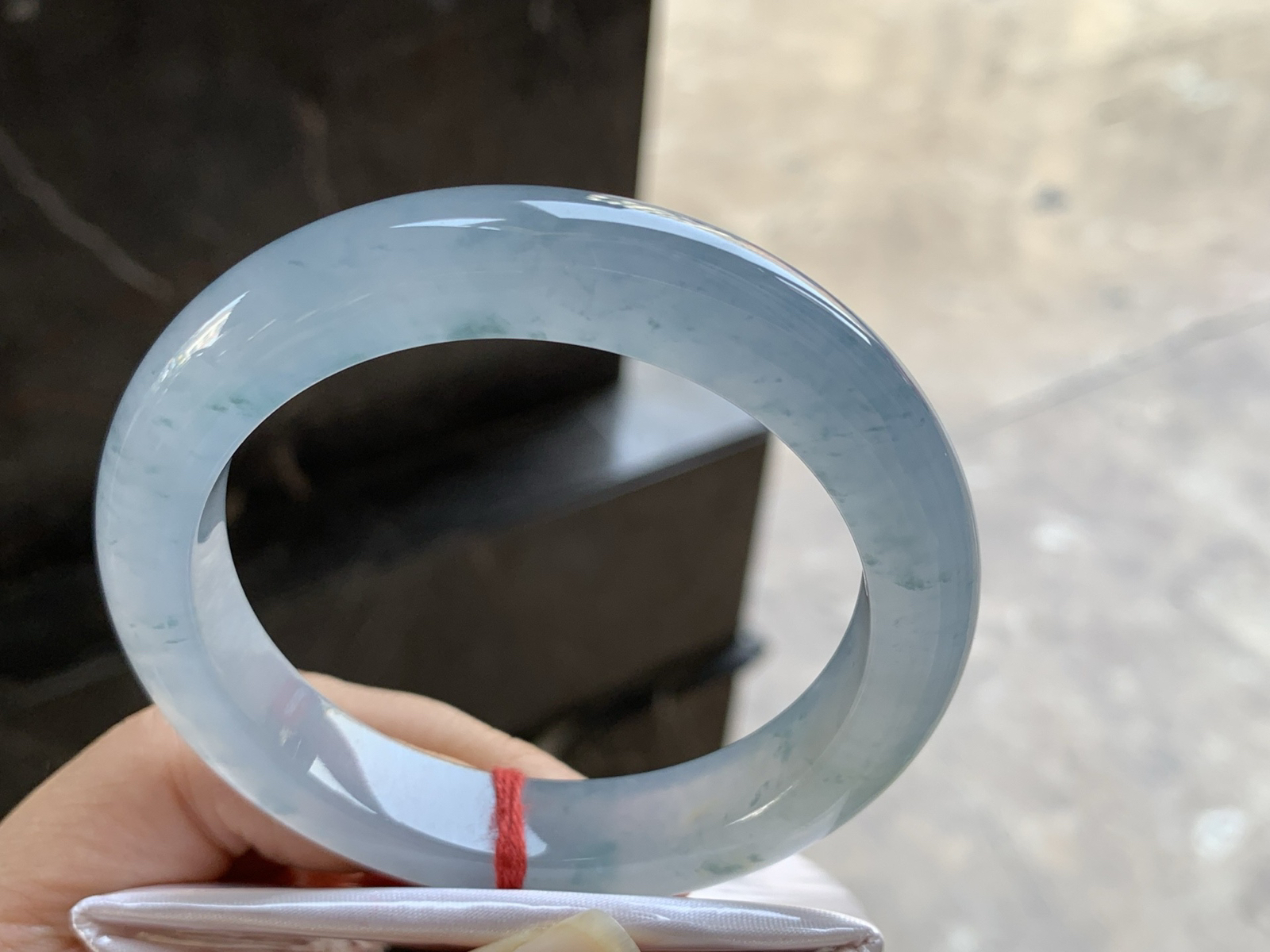 56.5-11.7-9.3

冰蓝手镯^_^清新