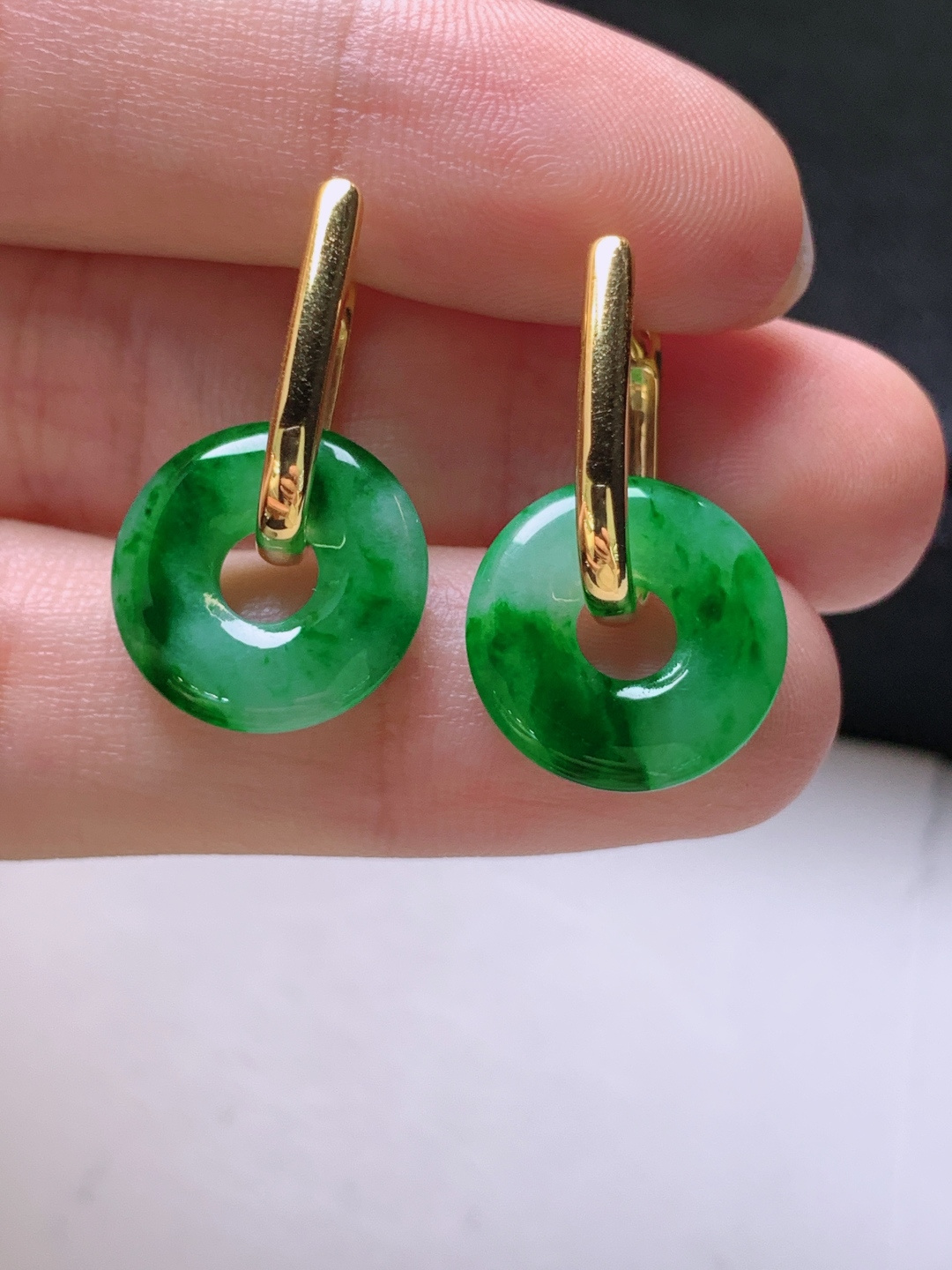 ️ 冰阳绿甜甜圈耳坠，无裂色阳，裸石14.3-2.8